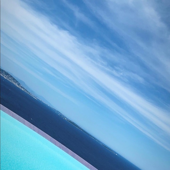 Meet your Posher, Malak - Picture 1 of 1